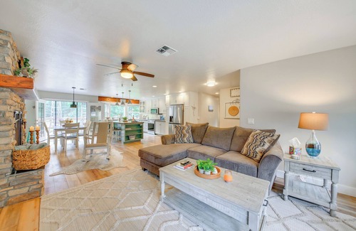 Sagle Casa | Charming Idaho Home w/ Hot Tub, Near Beaches!