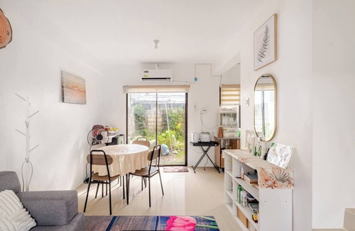 Mandurriao Casa | Encantadora casa en la ciudad de Iloilo con vista al jardín