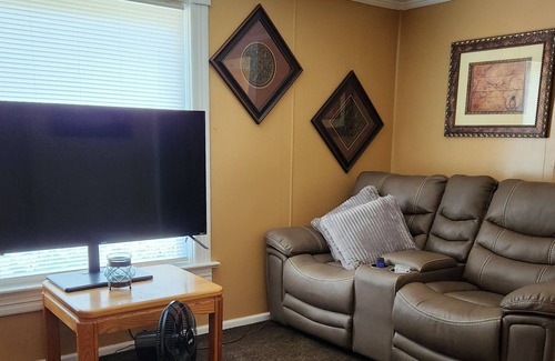Albion Casa | Charming in Albion, MI