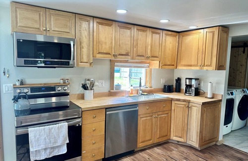 Pittsfield Casa | Charming In-Town New Build – Stylish, Comfortable, Convenient
