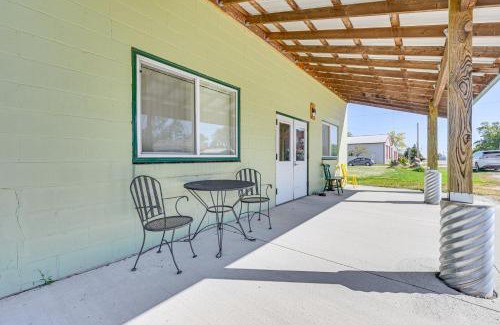 Ellston Casa | Charming Iowa Home 1 Mi to Golf