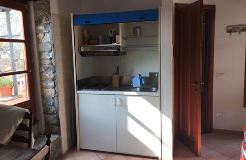 San Bartolomeo al Mare Apartamento | Encantador apartamento en un molino histórico a 5 minutos de la playa 008052 LT 0287