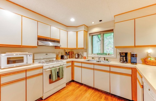 Jackson Condominio | Charming Jackson Mountain Retreat on Golf Course!