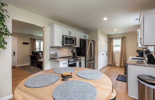 Lexington Casa | Charming Kentucky Stone House