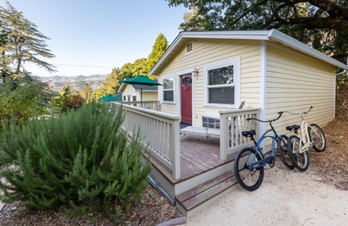 Calistoga Cabaña | Charming King Cottage
