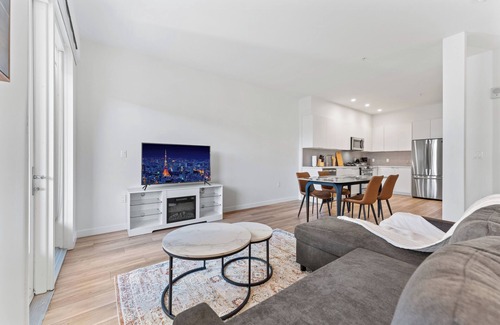 Koreatown Hotel | Charming LA Retreat