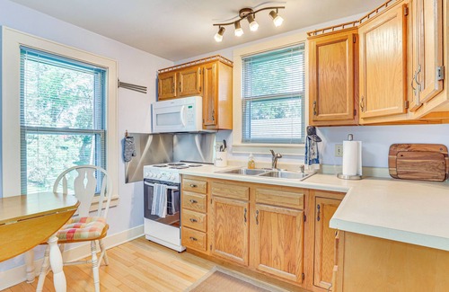 Lake Mills Casa | Charming Lake Mills Home Near Rock Lake & Beach