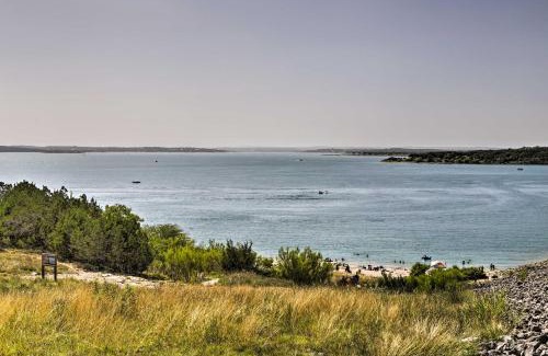 Canyon Lake Casa | Charming Lake Retreat with Patio and Boat Parking!