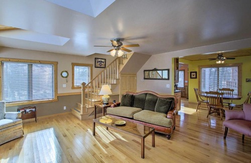 Lake Ripley Casa | Charming Lake Ripley Cottage with Water View!