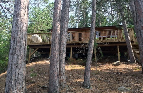 Addington Highlands Cabaña | Encantador lago Weslemkoon Retiro