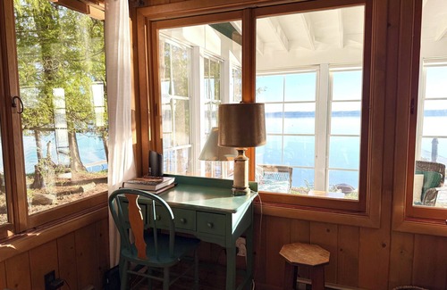 Alden Cabaña | Charming Lakefront Cottage on Torch Lake - walking distance to Alden