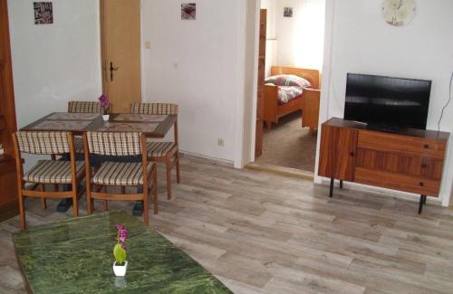 Langelsheim Apartamento | Charming Langelsheim Apartment in Historic Fachwerkhaus
