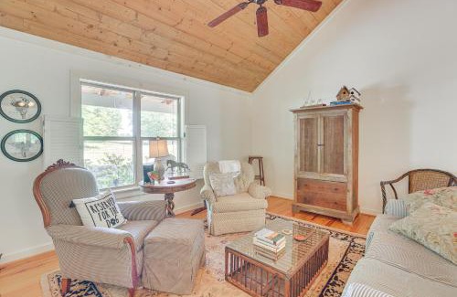 Lawley Casa | Charming Lawley Cottage Deck, Fire Pit and Yard!