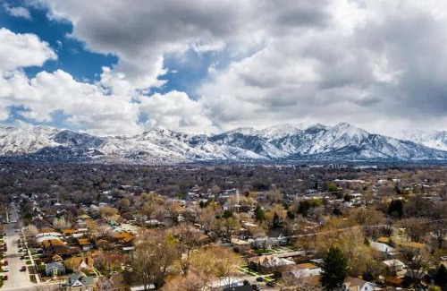 Liberty Wells Casa | Charming Liberty Park Retreat, Close to Downtown