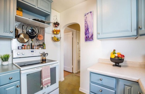 Liberty Wells Cabaña | Charming Liberty Park Retreat, Close to Downtown