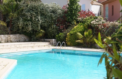La Croix-Valmer Casa | Encantadora casita con vistas al mar en La Croix Valmer