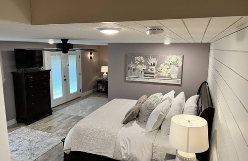 Chittenden County Cabina | Charming Lodge with Tranquil Views
