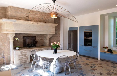 Fondremand Cabaña | Alojamiento encantador con chimenea y terrazas en Fondremand