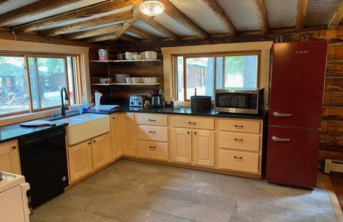 Sheridan Cabina | Charming Log Cabin