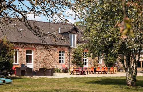Saint-Fort Cabaña | Delicioso Longere, amplias zonas verdes, piscina privada climatizada