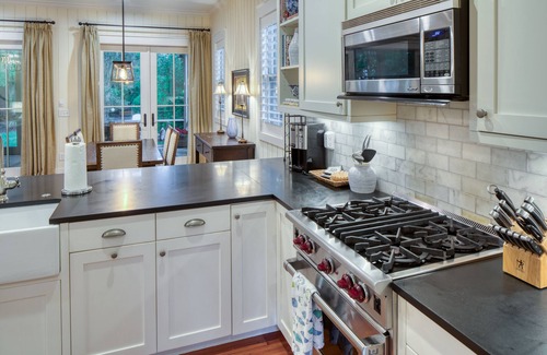 Palmetto Bluff Casa | Charming Lowcountry Cottage in Palmetto Bluff