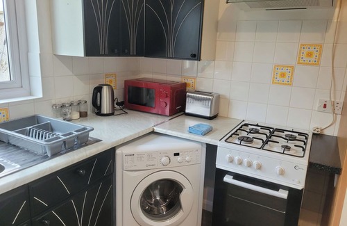 Luton Apartamento | Charming Luton Apartment Retreat