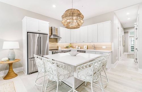 Cinnamon Shore Condominio | Charming Luxury Beach Condo at Cinnamon Shore! By Restaurants+Shops+Amenities