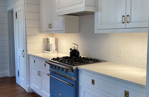 Siasconset Casa | Charming, luxury Cottage with Ocean Views seconds from the Beach! Front Street