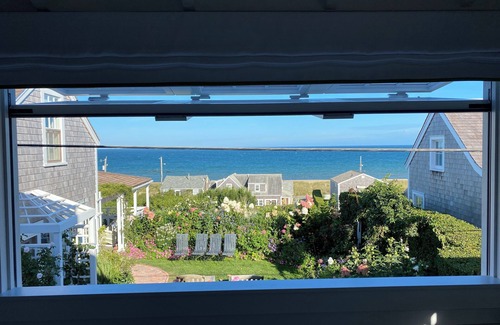 Siasconset Casa | Charming, luxury Cottage with Ocean Views seconds from the Beach! Front Street