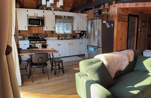 Bridgton Cabina | Charming Maine cabin in Bridgton Highland Lake