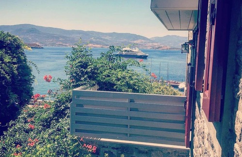 Mithimna Casa | Charming maisonette in Molyvos in an ideal location