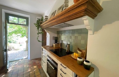 Lambesc Casa | Charming Mas in the countryside, near the village of Lambesc, large garden,