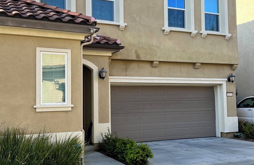 San Elijo Hills Casa | Charming Master Bedroom and bath in wonderful house San Marcos fully furnished