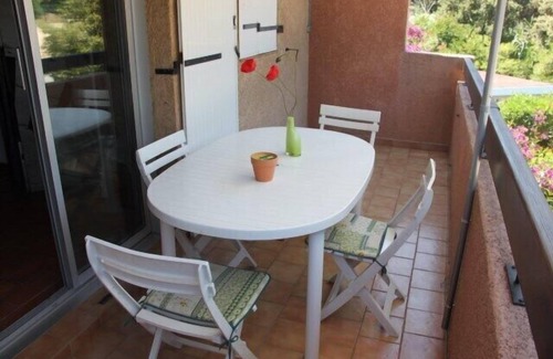 La Nartelle Apartamento | cabaña de madera con encanto, terraza, a 300 metros de la playa, en los pies eau..4 / 5 pers