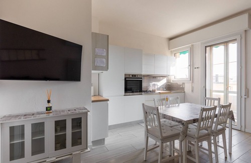 Savena Apartamento | Charming Mazzini Apartment by Wonderful Italy