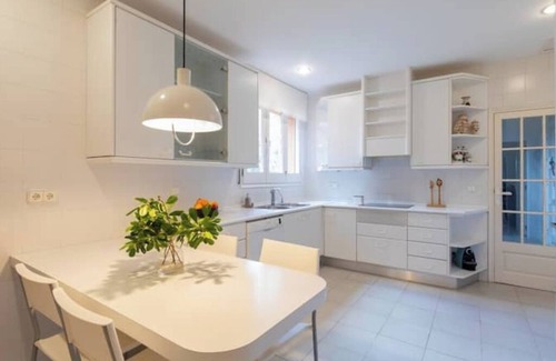 Arenys de Munt Villa | Encantadora villa mediterránea con piscina cerca de BCN
