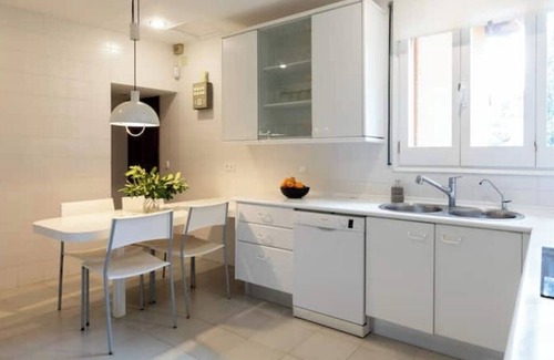 Arenys de Munt Villa | Encantadora villa mediterránea con piscina cerca de BCN