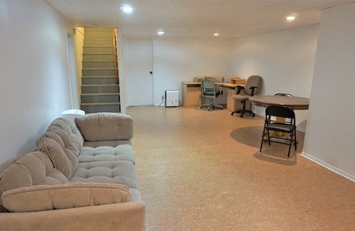 Aksarben - Elmwood Park Casa | Charming Mid-Century modern home - Historic Aksarben area