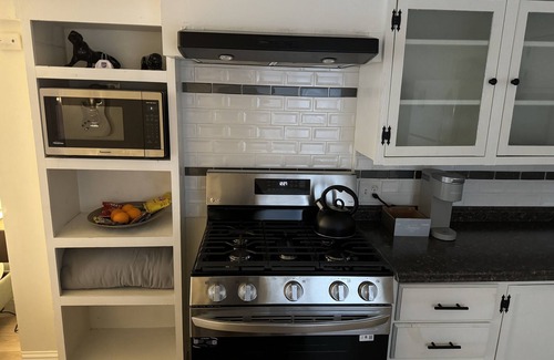 Midtown Sacramento Apartamento | Charming Midtown Studio at Ice Blocks