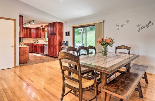 Mills River Casa | Charming Mills River Home w/ Porch & Yard!