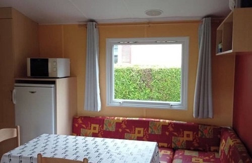 Saint-Cheron Casa | Charming Mobil-Home Camping 3* (40 min from Paris)
