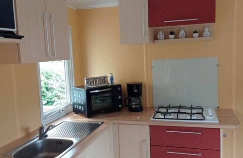 Saint-Cheron Casa | Charming Mobil-Home Camping 3* (40 min from Paris)