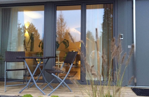 Moehnesee Apartamento | apartamento de calidad con encanto, moderno y de alta con el lago 1 min. Desde el lago