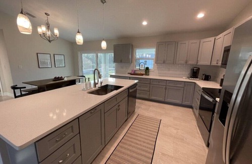 North Port Casa | Charming, Modern, Cozy Retreat
