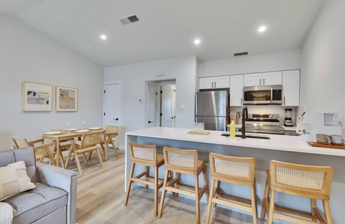 Zilker Apartamento | Charming/Modern Prime Location – SXSW- Zilker - ACL - Barton Springs