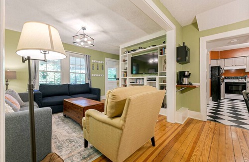 Montreat Apartamento | Charming 1920s Montreat Cottage Near DT Black Mtn
