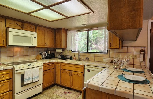 Glencoe Cabina | Charming Mountain Cabin: 3BD + Bonus Room in Woods