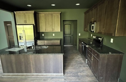 Ranger Casa | Charming Mountain Home- Gather, Relax, Explore