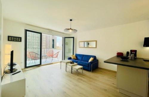 La Rochelle Apartamento | charming new flat with balcony