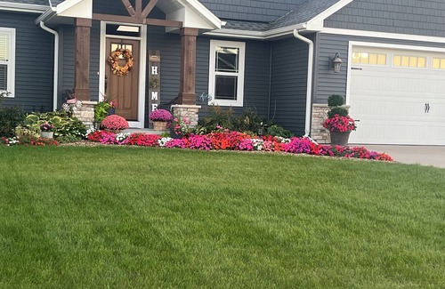 Butte Des Morts Casa | Charming newer 3-bedroom house in Greenville; 2.5 mi from Appleton airport